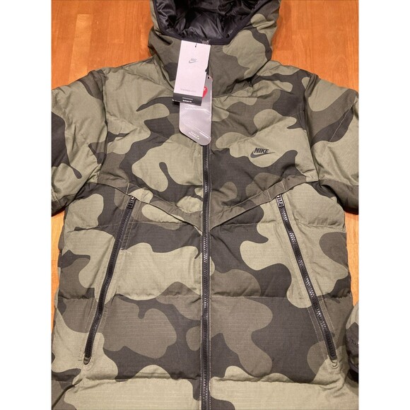 Nike Men Size Small ThermaFit Windrunner Puffer Jacket Green Camo DQ4935-222 - Picture 2 of 8